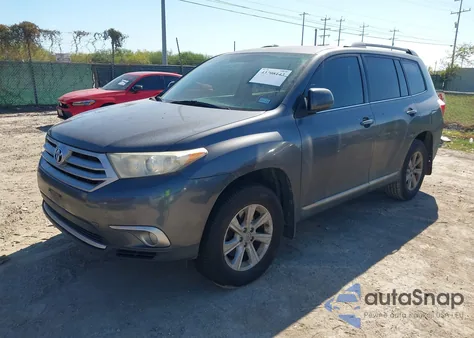 2013 Toyota Highlander Base Plus V6 from USA, damaged, VIN 5TDZK3EH3DS125823
